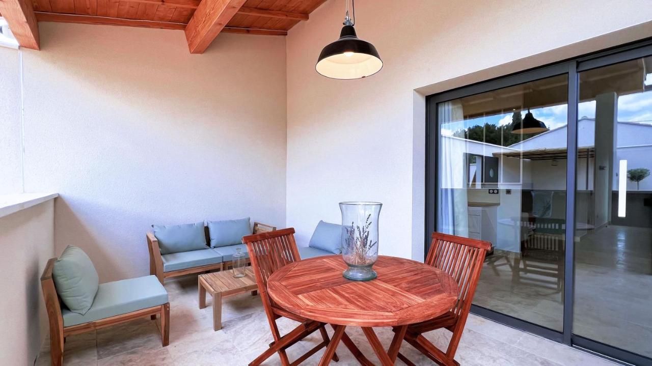 Les Logis De Cocagne Apartment Saint-Remy-de-Provence Ngoại thất bức ảnh